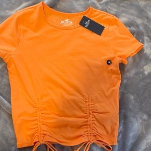 medium cropped orange T-shirt Hollister